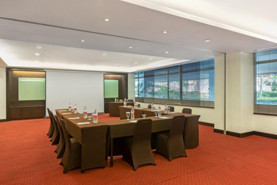 Santika Pasir Koja Hotel 3*