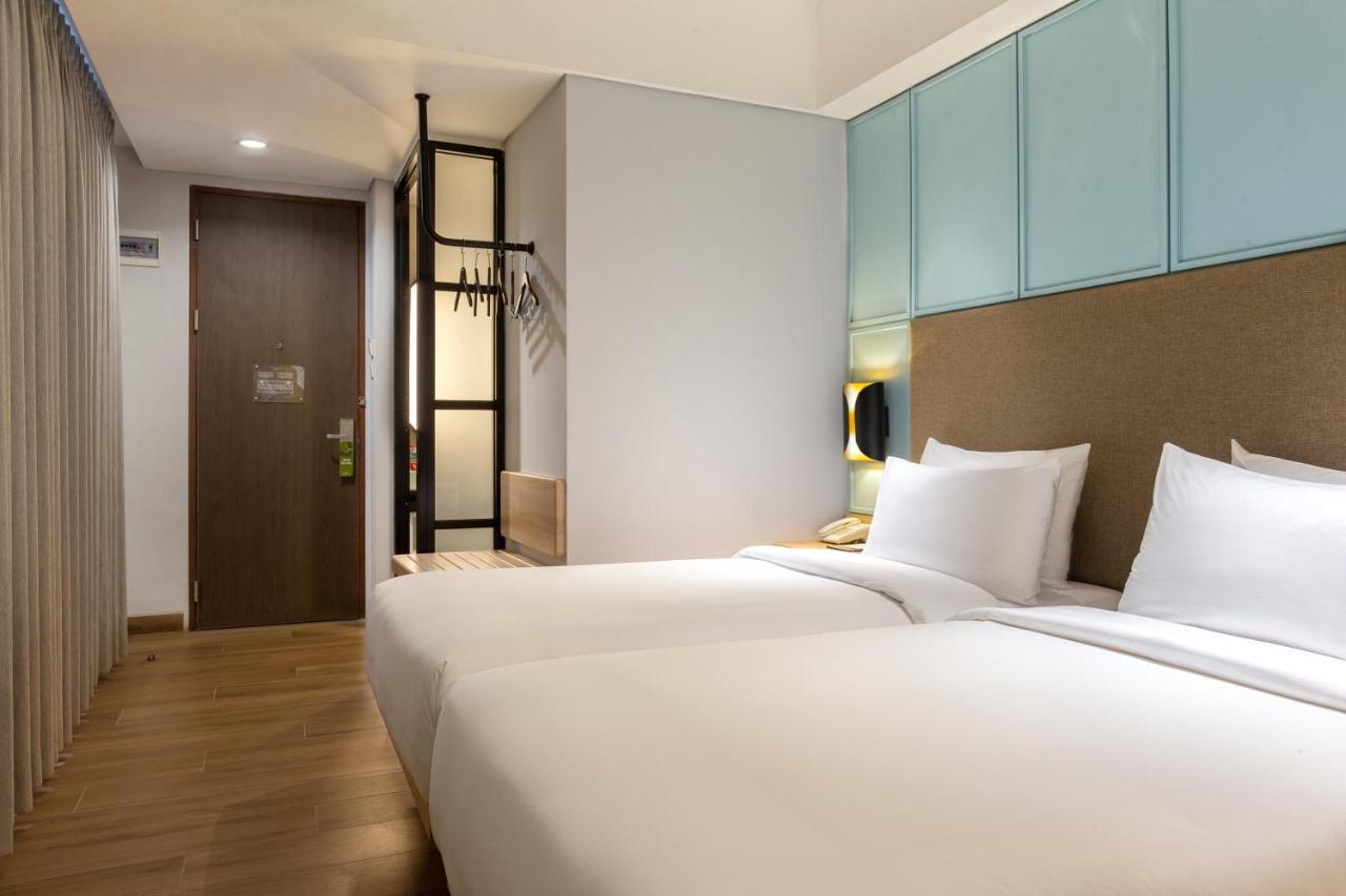 Hotel Santika Pasir Koja 3*
